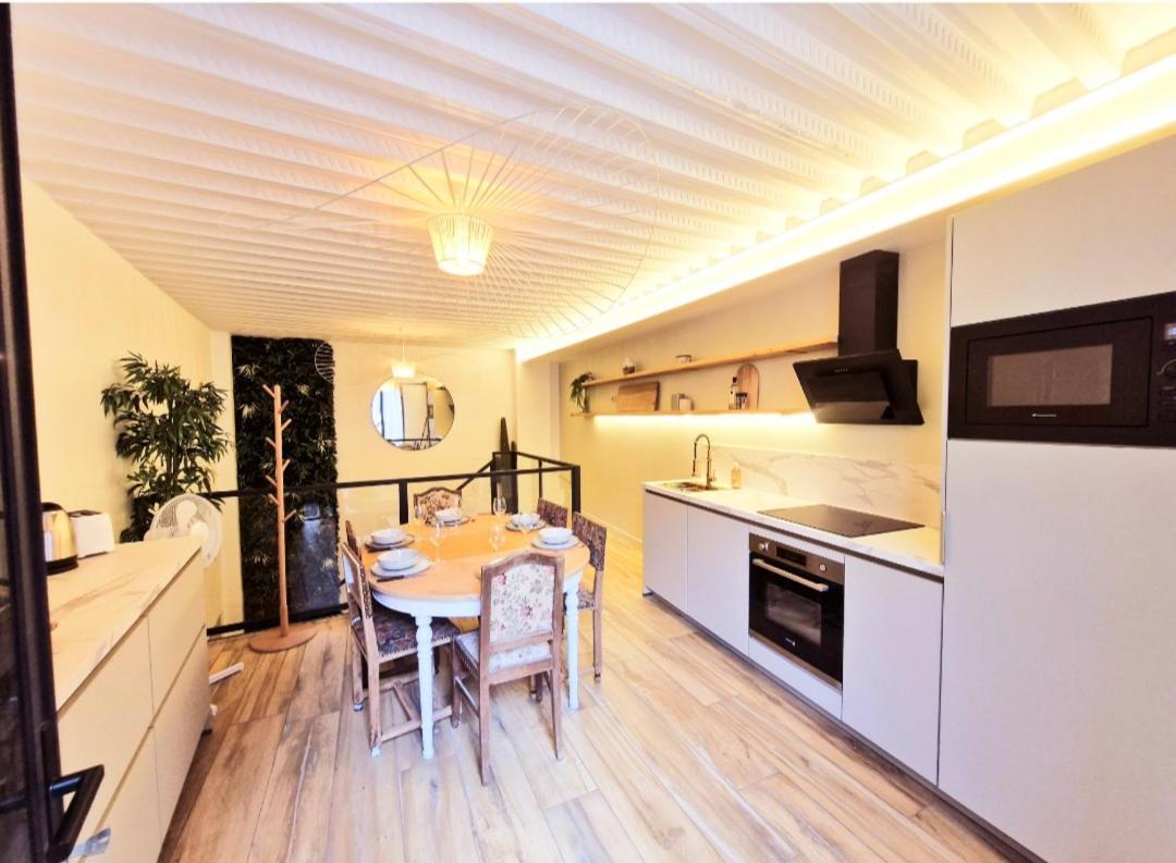 Maison Juliette Clichy Eksteriør billede