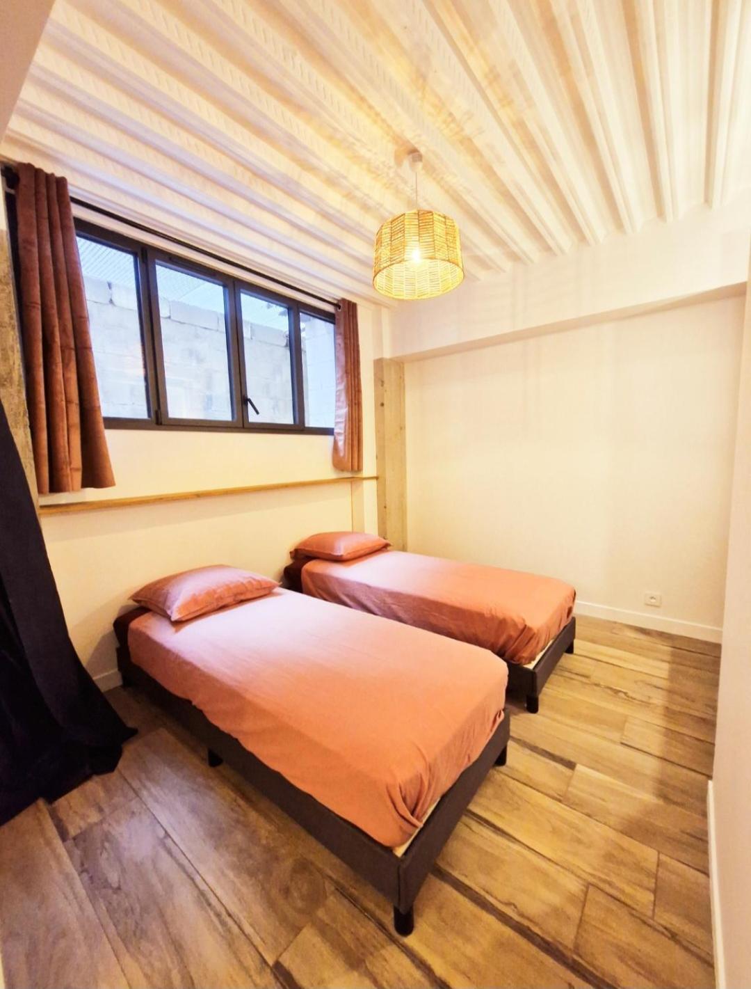 Maison Juliette Clichy Eksteriør billede